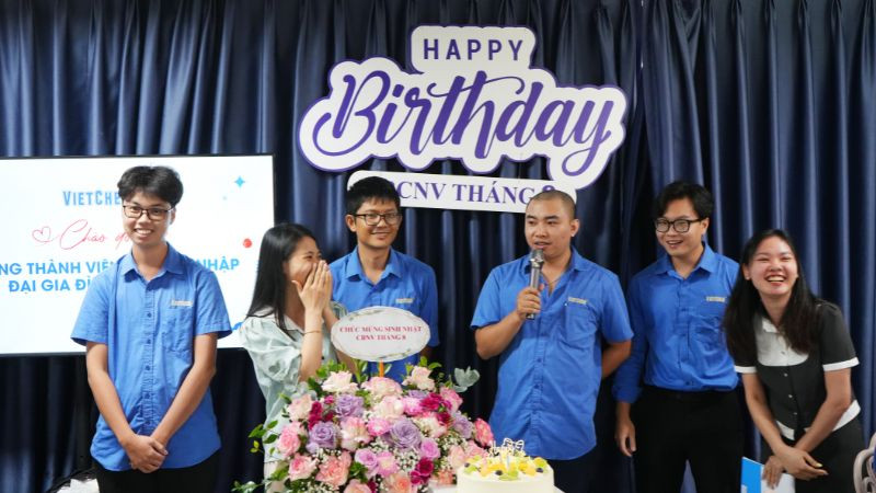 sinh-nhat-thang-8-house-and-home-2