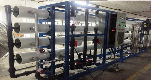 Làm mềm nước là một khâu trong xử lý nước tinh khiết