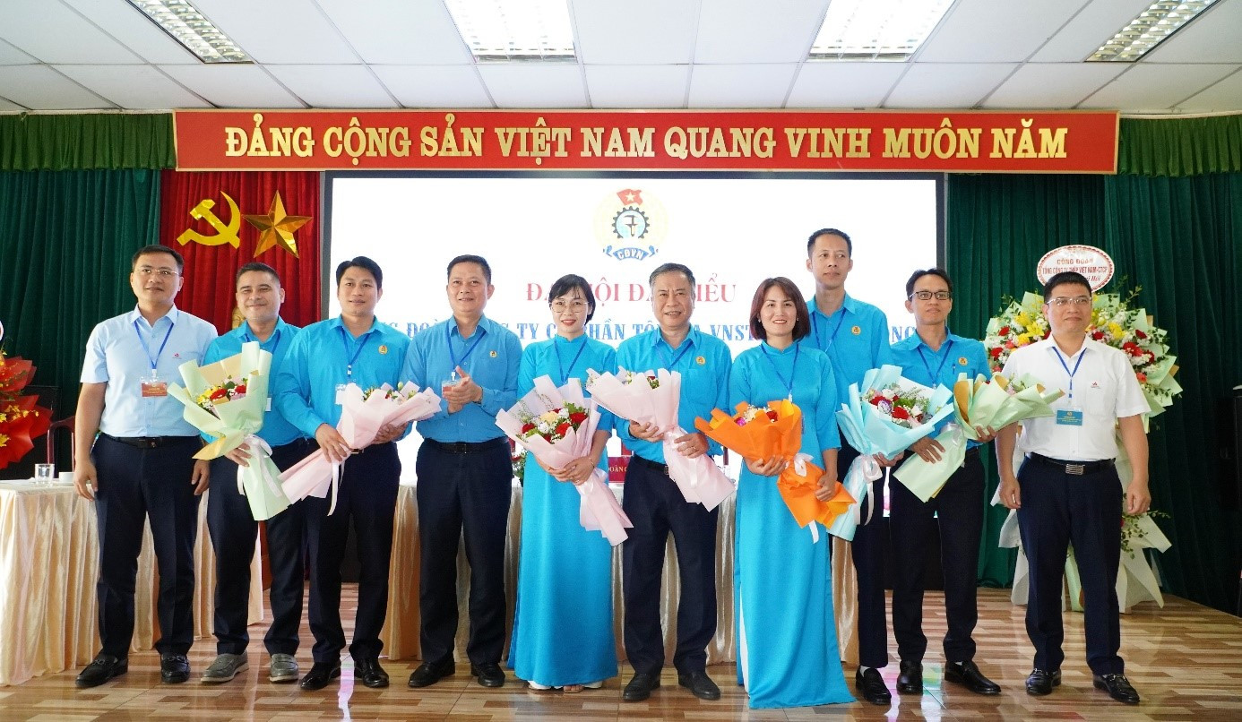 ĐẠI HỘI ĐẠI BIỂU CÔNG ĐOÀN CÔNG TY CỔ PHẦN TÔN MẠ  VNSTEEL THĂNG LONG NHIỆM KỲ 2025-2030