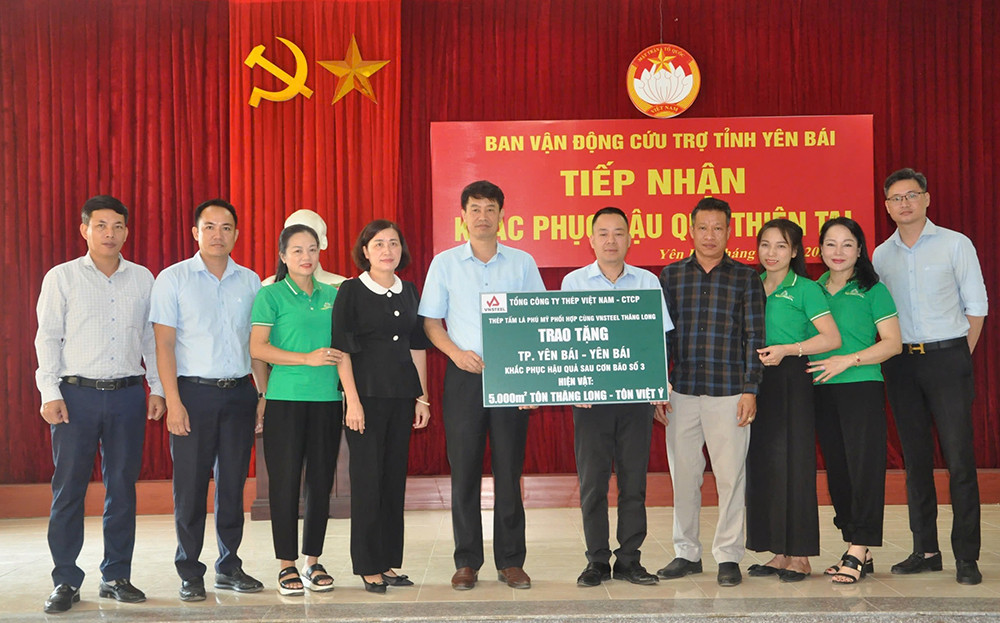 TỔNG CÔNG TY THÉP VIỆT NAM-CTCP, CÔNG TY TNHH MTV THÉP TẤM LÁ PHÚ MỸ-VNSTEEL & VNSTEEL THĂNG LONG CHUNG TAY HỖ TRỢ ĐỒNG BÀO BỊ ẢNH HƯỞNG BỞI CƠN BÃO SỐ 3