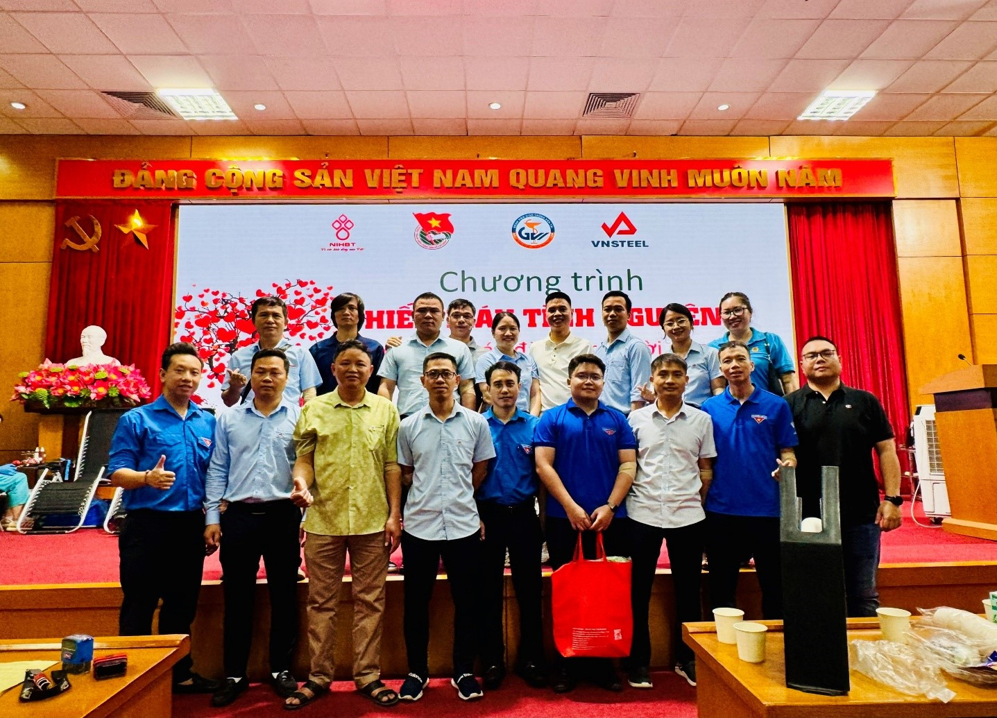 ĐOÀN VIÊN, NGƯỜI LAO ĐỘNG VNSTEEL THĂNG LONG TÍCH CỰC THAM GIA CHƯƠNG TRÌNH HIẾN MÁU TÌNH NGUYỆN NĂM 2026
