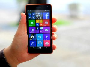 cảm ứng Lumia 535 không nhạy