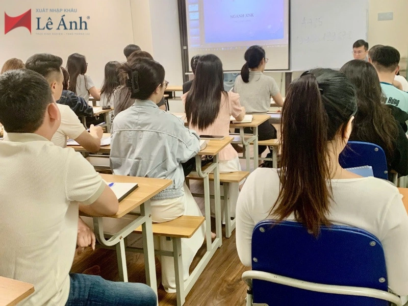 cơ sở vật chất tại 85 Nguyễn Ngọc Vũ