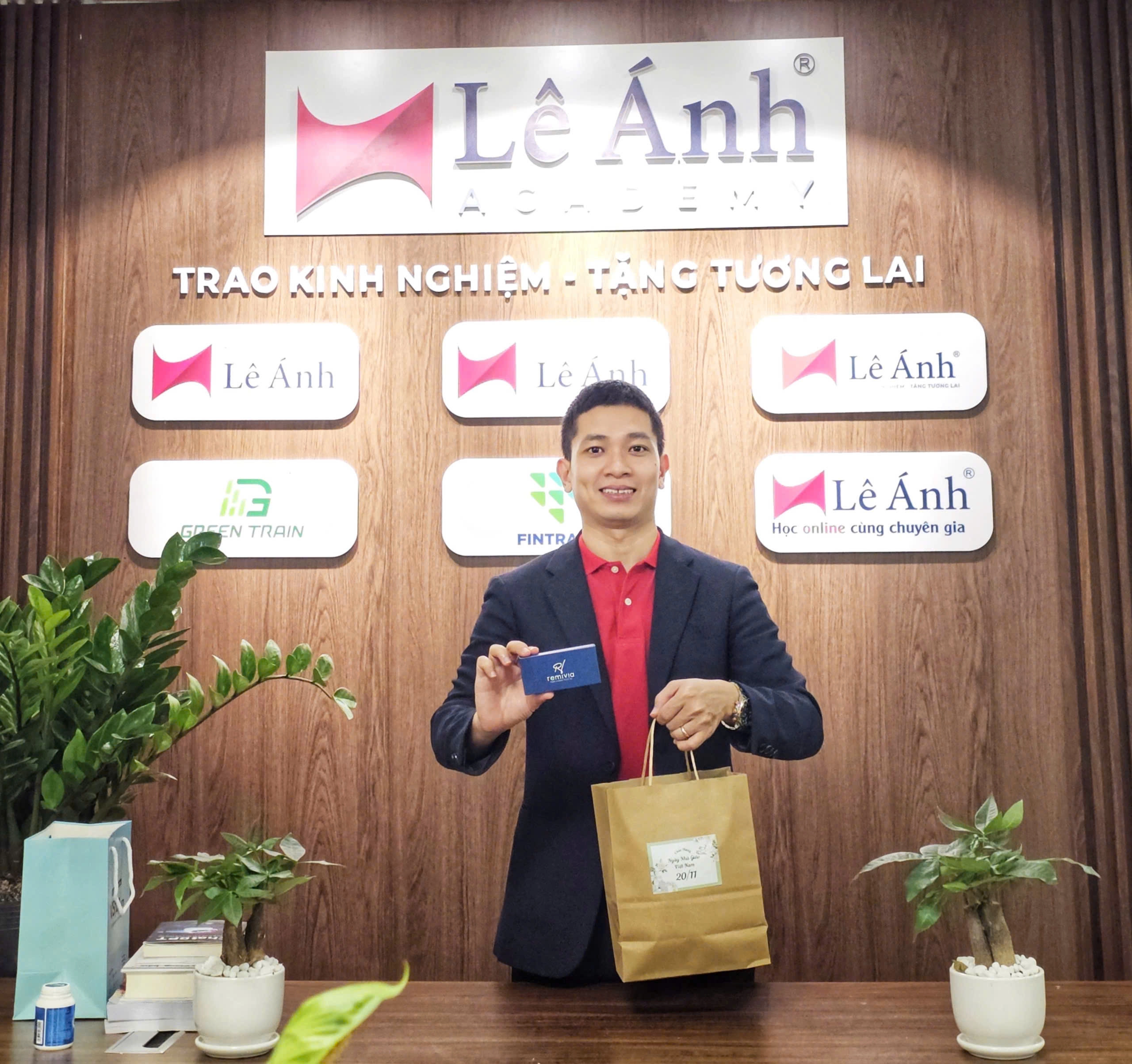giảng viên Đào Văn Kiên
