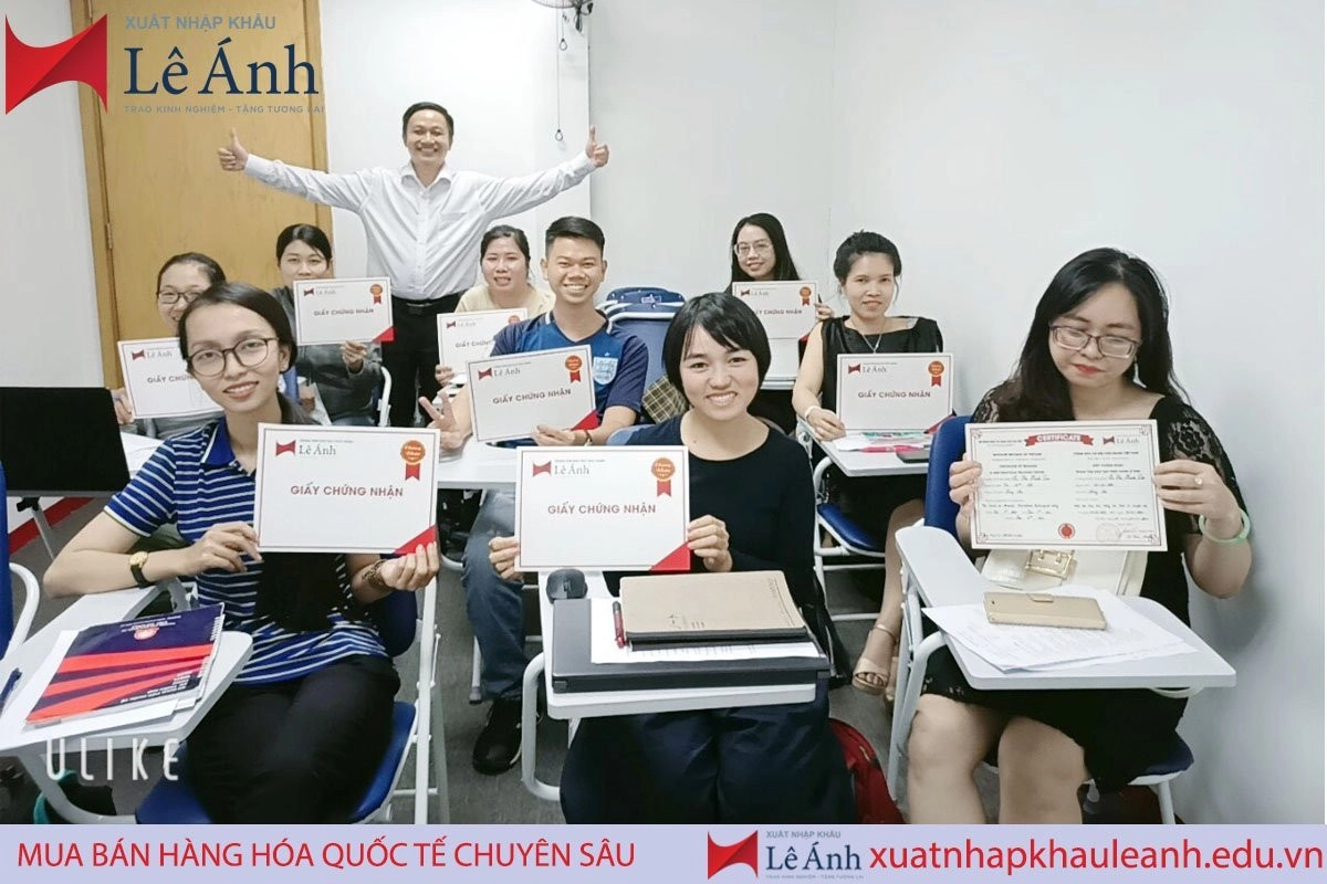 khóa học xuất nhập khẩu