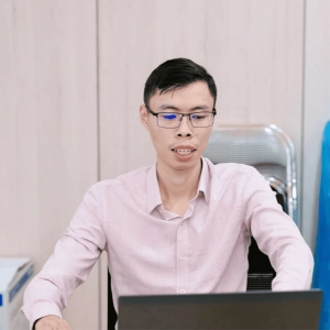 Giảng viên Trần Hoài Nam