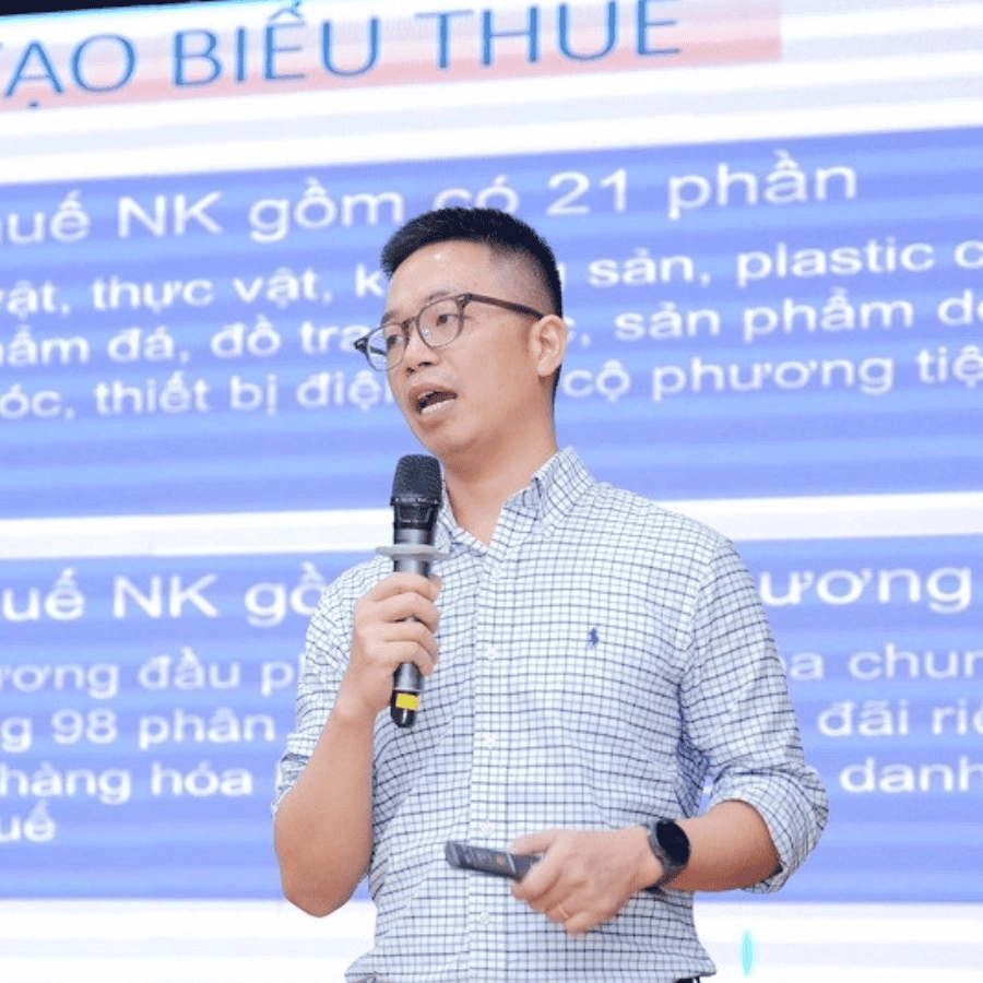 giảng viên Trần Tuấn Đức