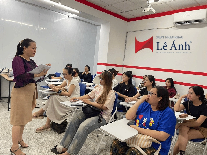cơ sở vật chất tại hcm của XNK Lê Ánh