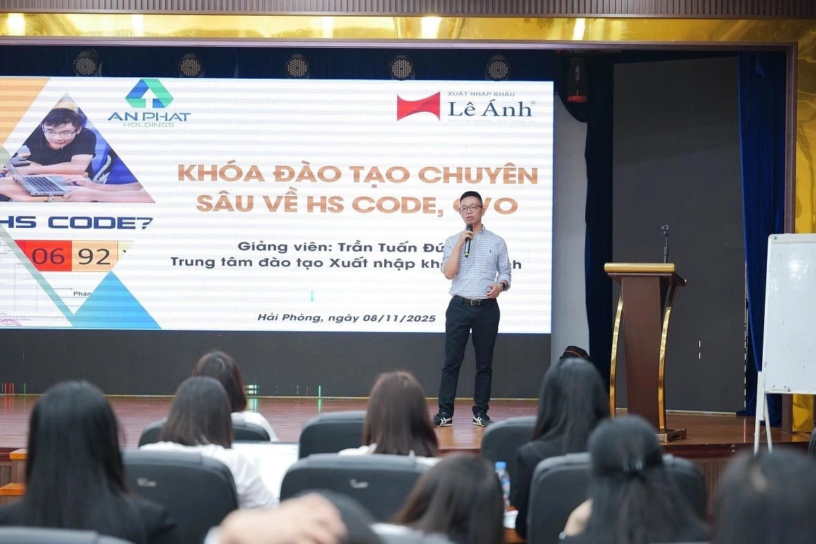 Đào tạo Xuất nhập khẩu inhouse tại tập đoàn An Phát Hodings
