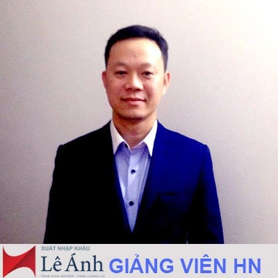 giang-vien-xuat-nhap-khau-le-anh-ngo-van-khiem