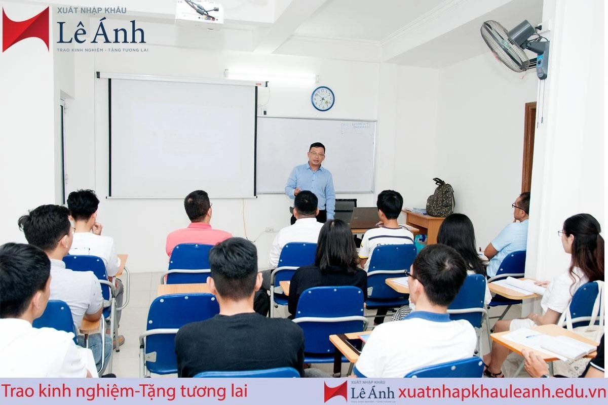 khoa-hoc-xuat-nhap-khau-tai-hai-duong