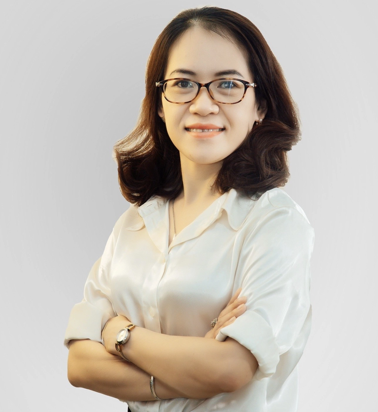 giang-vien-khoa-hoc-xuat-nhap-khau