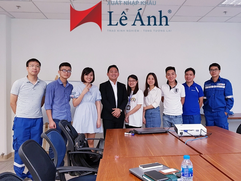 đào tạo xuất nhập khẩu tại Lọc hóa dầu Nghi Sơn Thanh Hóa