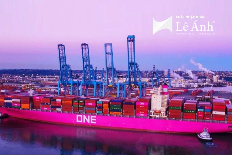 hang-tau-one-xuatnhapkhauleanh