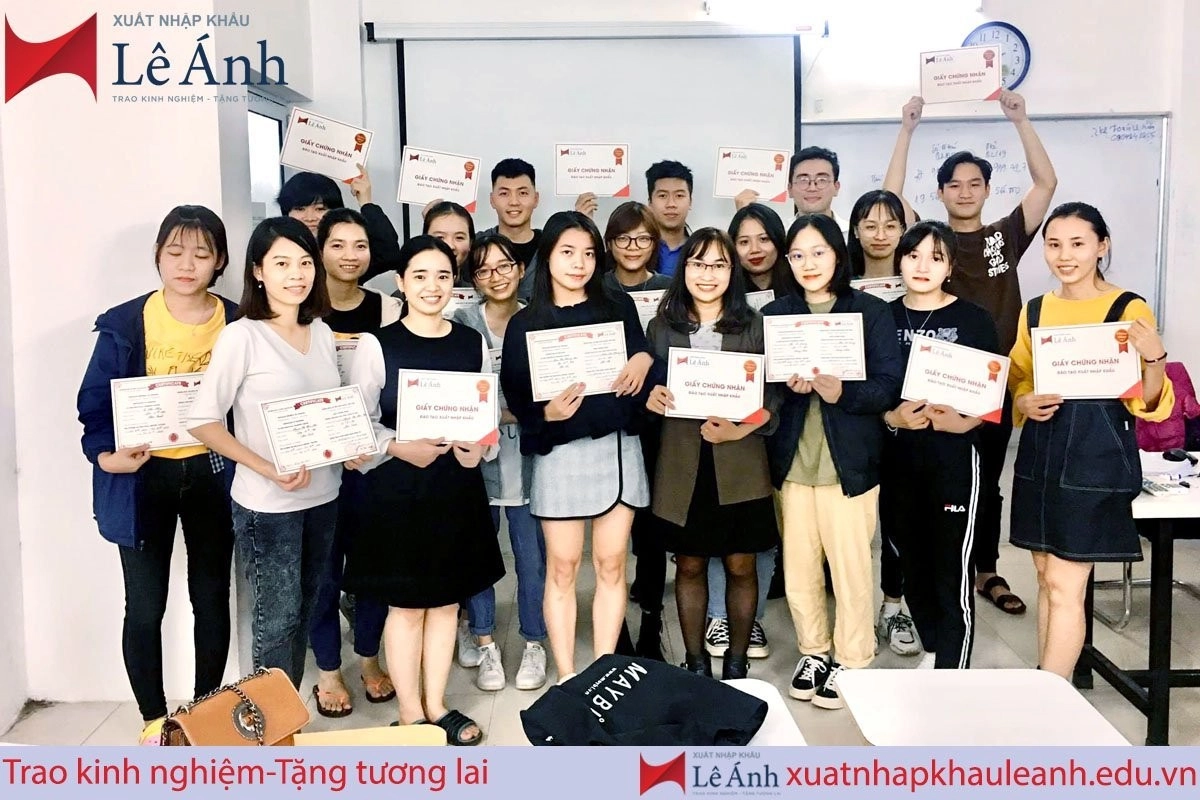 học xuất nhập khẩu